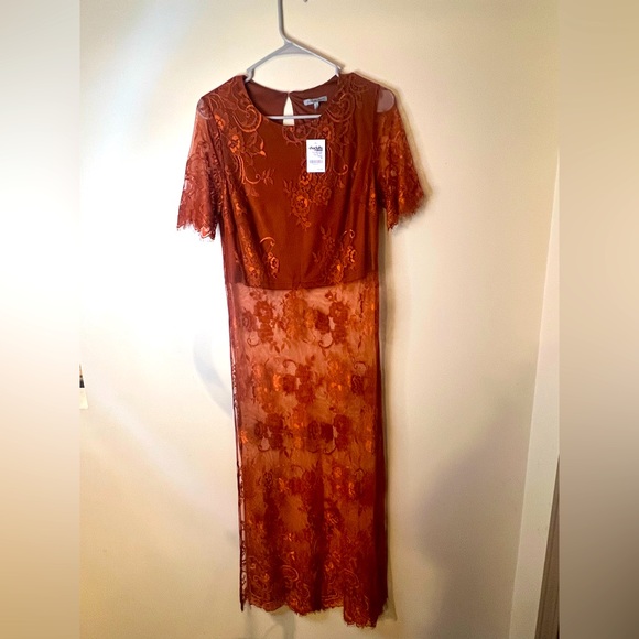 Charlotte Russe Floral Lace Crop Top (Burnt Orange) 🍂 - Picture 1 of 7